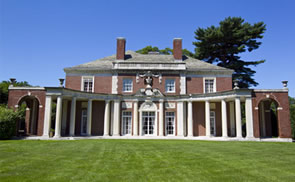 NYIT de Seversky Mansion